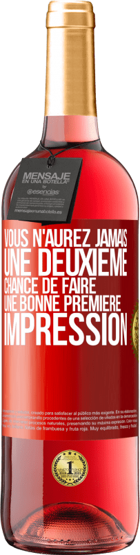 29,95 € Envoi gratuit | Vin rosé Édition ROSÉ Vous n'aurez jamais une deuxième chance de faire une bonne première impression Étiquette Rouge. Étiquette personnalisable Vin jeune Récolte 2024 Tempranillo