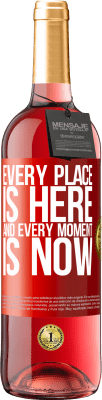 29,95 € Бесплатная доставка | Розовое вино Издание ROSÉ Каждое место здесь и каждый момент сейчас Красная метка. Настраиваемая этикетка Молодое вино Урожай 2023 Tempranillo
