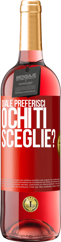 29,95 € Spedizione Gratuita | Vino rosato Edizione ROSÉ quale preferisci o chi ti sceglie? Etichetta Rossa. Etichetta personalizzabile Vino giovane Raccogliere 2024 Tempranillo