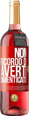 29,95 € Spedizione Gratuita | Vino rosato Edizione ROSÉ Non ricordo di averti dimenticato Etichetta Rossa. Etichetta personalizzabile Vino giovane Raccogliere 2024 Tempranillo