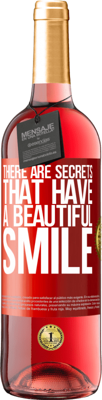 29,95 € Free Shipping | Rosé Wine ROSÉ Edition There are secrets that have a beautiful smile Red Label. Customizable label Young wine Harvest 2024 Tempranillo