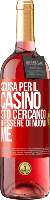 29,95 € Spedizione Gratuita | Vino rosato Edizione ROSÉ Scusa per il casino, sto cercando di essere di nuovo me Etichetta Rossa. Etichetta personalizzabile Vino giovane Raccogliere 2024 Tempranillo