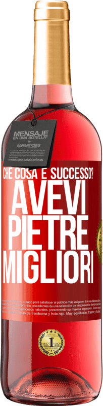 29,95 € Spedizione Gratuita | Vino rosato Edizione ROSÉ che cosa è successo? Avevi pietre migliori Etichetta Rossa. Etichetta personalizzabile Vino giovane Raccogliere 2024 Tempranillo