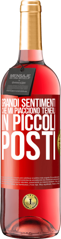 29,95 € Spedizione Gratuita | Vino rosato Edizione ROSÉ Grandi sentimenti che mi piacciono tenerli in piccoli posti Etichetta Rossa. Etichetta personalizzabile Vino giovane Raccogliere 2024 Tempranillo