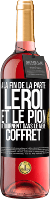 29,95 € Envoi gratuit | Vin rosé Édition ROSÉ A la fin de la partie le roi et le pion retournent dans le même coffret Étiquette Noire. Étiquette personnalisable Vin jeune Récolte 2023 Tempranillo