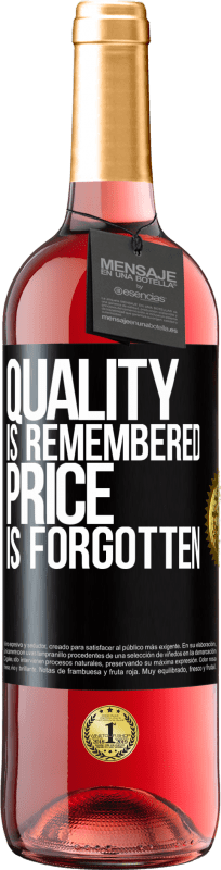 29,95 € 送料無料 | ロゼワイン ROSÉエディション 品質は記憶され、価格は忘れられます ブラックラベル. カスタマイズ可能なラベル 若いワイン 収穫 2023 Tempranillo