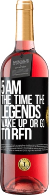29,95 € Free Shipping | Rosé Wine ROSÉ Edition 5 AM. The time the legends wake up or go to bed Black Label. Customizable label Young wine Harvest 2023 Tempranillo