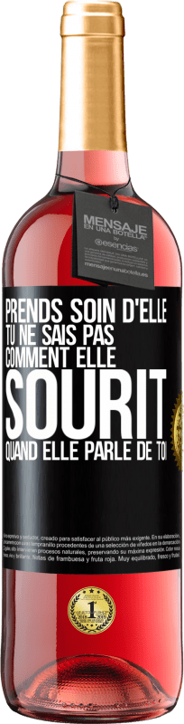 29,95 € Envoi gratuit | Vin rosé Édition ROSÉ Prends soin d'elle. Tu ne sais pas comment elle sourit quand elle parle de toi Étiquette Noire. Étiquette personnalisable Vin jeune Récolte 2024 Tempranillo