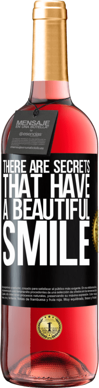 29,95 € Free Shipping | Rosé Wine ROSÉ Edition There are secrets that have a beautiful smile Black Label. Customizable label Young wine Harvest 2024 Tempranillo