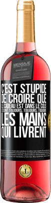 29,95 € Envoi gratuit | Vin rosé Édition ROSÉ C'est stupide de croire que le cadeau est dans le colis. Ce sont toujours, toujours, toujours les mains qui livrent Étiquette Noire. Étiquette personnalisable Vin jeune Récolte 2024 Tempranillo