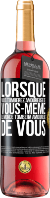 29,95 € Envoi gratuit | Vin rosé Édition ROSÉ Lorsque vous tomberez amoureuse de vous-même le monde tombera amoureux de vous Étiquette Noire. Étiquette personnalisable Vin jeune Récolte 2025 Tempranillo