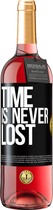 29,95 € Бесплатная доставка | Розовое вино Издание ROSÉ Время никогда не теряется Черная метка. Настраиваемая этикетка Молодое вино Урожай 2023 Tempranillo