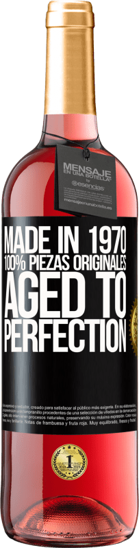 29,95 € Envío gratis | Vino Rosado Edición ROSÉ Made in 1970, 100% piezas originales. Aged to perfection Etiqueta Negra. Etiqueta personalizable Vino joven Cosecha 2023 Tempranillo