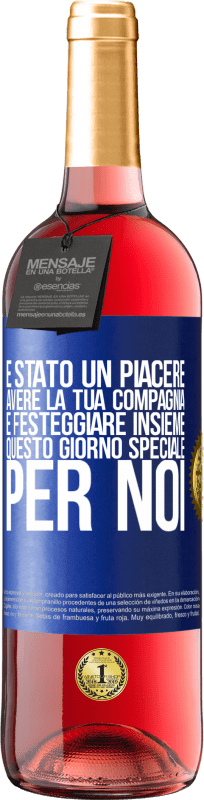 29,95 € Spedizione Gratuita | Vino rosato Edizione ROSÉ È stato un piacere avere la tua compagnia e festeggiare insieme questo giorno speciale per noi Etichetta Blu. Etichetta personalizzabile Vino giovane Raccogliere 2025 Tempranillo