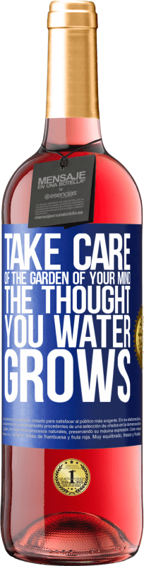 29,95 € 送料無料 | ロゼワイン ROSÉエディション あなたの心の庭の世話をします。あなたの水が育つという考え 青いタグ. カスタマイズ可能なラベル 若いワイン 収穫 2023 Tempranillo