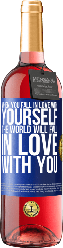 29,95 € Free Shipping | Rosé Wine ROSÉ Edition When you fall in love with yourself, the world will fall in love with you Blue Label. Customizable label Young wine Harvest 2024 Tempranillo