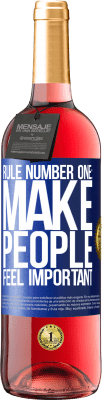 29,95 € Free Shipping | Rosé Wine ROSÉ Edition Rule number one: make people feel important Blue Label. Customizable label Young wine Harvest 2025 Tempranillo