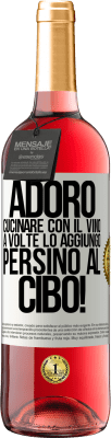 29,95 € Spedizione Gratuita | Vino rosato Edizione ROSÉ Adoro cucinare con il vino. A volte lo aggiungo persino al cibo! Etichetta Bianca. Etichetta personalizzabile Vino giovane Raccogliere 2024 Tempranillo