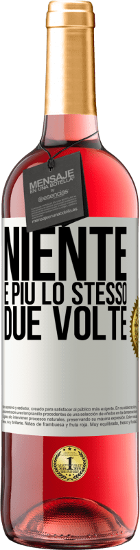 29,95 € Spedizione Gratuita | Vino rosato Edizione ROSÉ Niente è più lo stesso due volte Etichetta Bianca. Etichetta personalizzabile Vino giovane Raccogliere 2023 Tempranillo