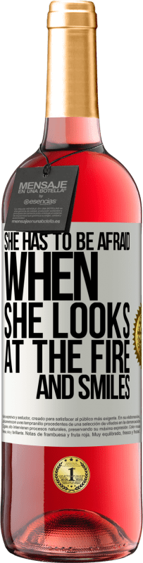 29,95 € Free Shipping | Rosé Wine ROSÉ Edition She has to be afraid when she looks at the fire and smiles White Label. Customizable label Young wine Harvest 2025 Tempranillo