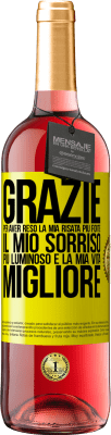 29,95 € Spedizione Gratuita | Vino rosato Edizione ROSÉ Grazie per aver reso la mia risata più forte, il mio sorriso più luminoso e la mia vita migliore Etichetta Gialla. Etichetta personalizzabile Vino giovane Raccogliere 2024 Tempranillo