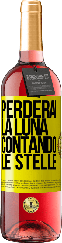 29,95 € Spedizione Gratuita | Vino rosato Edizione ROSÉ Perderai la luna contando le stelle Etichetta Gialla. Etichetta personalizzabile Vino giovane Raccogliere 2025 Tempranillo