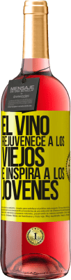 29,95 € Envío gratis | Vino Rosado Edición ROSÉ El vino rejuvenece a los viejos e inspira a los jóvenes Etiqueta Amarilla. Etiqueta personalizable Vino joven Cosecha 2023 Tempranillo