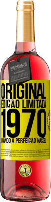 29,95 € Envio grátis | Vinho rosé Edição ROSÉ Original. Edição limitada. 1970. Quando a perfeição nasceu Etiqueta Amarela. Etiqueta personalizável Vinho jovem Colheita 2023 Tempranillo