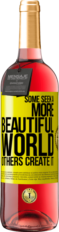 29,95 € Free Shipping | Rosé Wine ROSÉ Edition Some seek a more beautiful world, others create it Yellow Label. Customizable label Young wine Harvest 2024 Tempranillo