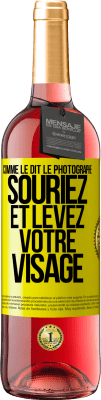 29,95 € Envoi gratuit | Vin rosé Édition ROSÉ Comme le dit le photographe, souriez et levez votre visage Étiquette Jaune. Étiquette personnalisable Vin jeune Récolte 2025 Tempranillo