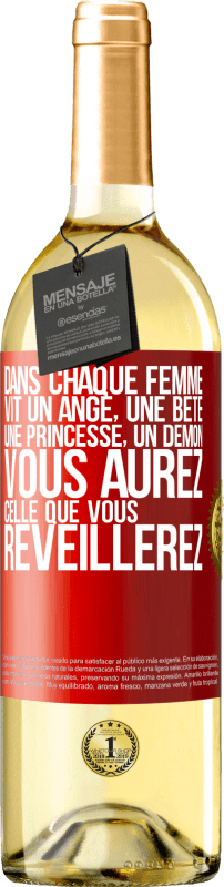 29,95 € Envoi gratuit | Vin blanc Édition WHITE Dans chaque femme vit un ange, une bête ,une princesse, un démon. Vous aurez celle que vous réveillerez. Étiquette Rouge. Étiquette personnalisable Vin jeune Récolte 2024 Verdejo