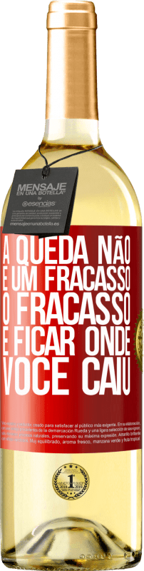 29,95 € Envio grátis | Vinho branco Edição WHITE A queda não é um fracasso. O fracasso é ficar onde você caiu Etiqueta Vermelha. Etiqueta personalizável Vinho jovem Colheita 2024 Verdejo