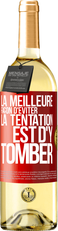 29,95 € Envoi gratuit | Vin blanc Édition WHITE La meilleure façon d'éviter la tentation est d'y tomber Étiquette Rouge. Étiquette personnalisable Vin jeune Récolte 2024 Verdejo