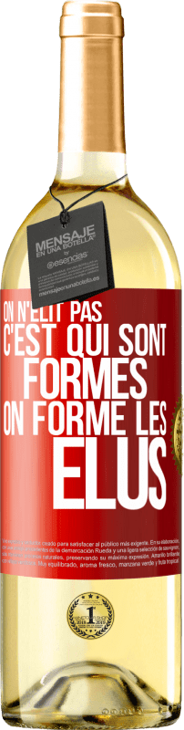 29,95 € Envoi gratuit | Vin blanc Édition WHITE On n'élit pas c'est qui sont formés, on forme les élus Étiquette Rouge. Étiquette personnalisable Vin jeune Récolte 2024 Verdejo