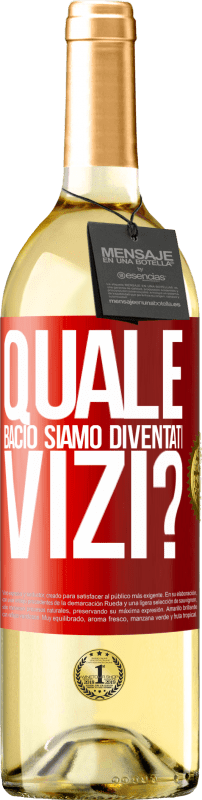 29,95 € Spedizione Gratuita | Vino bianco Edizione WHITE quale bacio siamo diventati vizi? Etichetta Rossa. Etichetta personalizzabile Vino giovane Raccogliere 2024 Verdejo