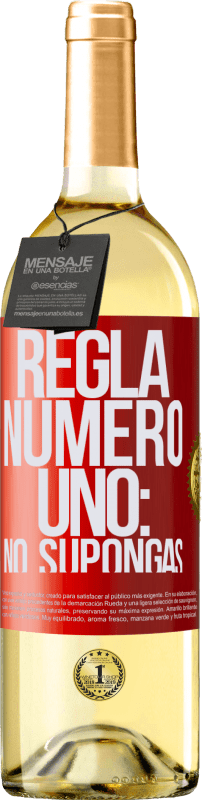 29,95 € Envío gratis | Vino Blanco Edición WHITE Regla número uno: no supongas Etiqueta Roja. Etiqueta personalizable Vino joven Cosecha 2023 Verdejo