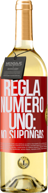 29,95 € Envío gratis | Vino Blanco Edición WHITE Regla número uno: no supongas Etiqueta Roja. Etiqueta personalizable Vino joven Cosecha 2024 Verdejo