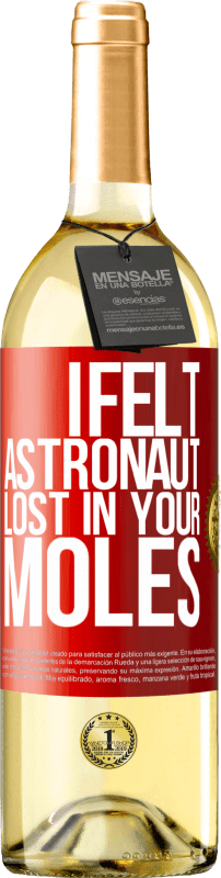 29,95 € 送料無料 | 白ワイン WHITEエディション あなたのほくろで失われた宇宙飛行士を感じた 赤いタグ. カスタマイズ可能なラベル 若いワイン 収穫 2023 Verdejo