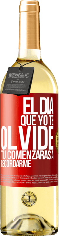 29,95 € Envío gratis | Vino Blanco Edición WHITE El día que yo te olvide, tú comenzarás a recordarme Etiqueta Roja. Etiqueta personalizable Vino joven Cosecha 2024 Verdejo