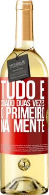 29,95 € Envio grátis | Vinho branco Edição WHITE Tudo é criado duas vezes. O primeiro na mente Etiqueta Vermelha. Etiqueta personalizável Vinho jovem Colheita 2024 Verdejo