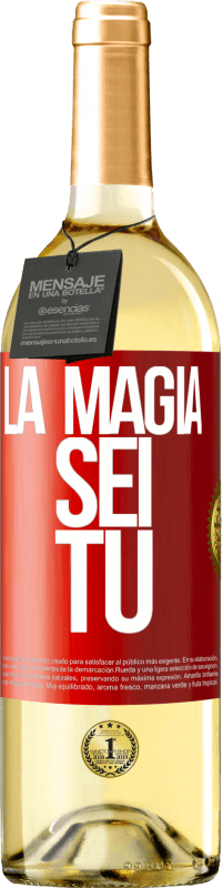 29,95 € Spedizione Gratuita | Vino bianco Edizione WHITE La magia sei tu Etichetta Rossa. Etichetta personalizzabile Vino giovane Raccogliere 2023 Verdejo