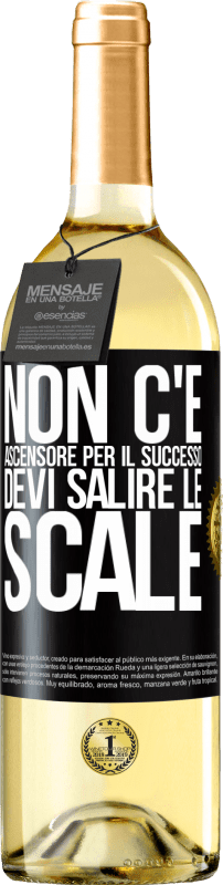 29,95 € Spedizione Gratuita | Vino bianco Edizione WHITE Non c'è ascensore per il successo. Devi salire le scale Etichetta Nera. Etichetta personalizzabile Vino giovane Raccogliere 2024 Verdejo