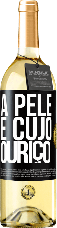 29,95 € Envio grátis | Vinho branco Edição WHITE A pele é cujo ouriço Etiqueta Preta. Etiqueta personalizável Vinho jovem Colheita 2024 Verdejo