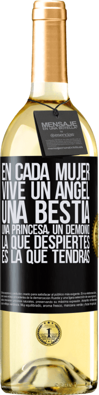 29,95 € Envío gratis | Vino Blanco Edición WHITE En cada mujer vive un ángel, una bestia, una princesa, un demonio. La que despiertes es la que tendrás Etiqueta Negra. Etiqueta personalizable Vino joven Cosecha 2024 Verdejo