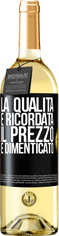 29,95 € Spedizione Gratuita | Vino bianco Edizione WHITE La qualità è ricordata, il prezzo è dimenticato Etichetta Nera. Etichetta personalizzabile Vino giovane Raccogliere 2024 Verdejo