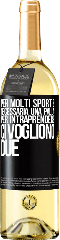 29,95 € Spedizione Gratuita | Vino bianco Edizione WHITE Per molti sport è necessaria una palla. Per intraprendere, ci vogliono due Etichetta Nera. Etichetta personalizzabile Vino giovane Raccogliere 2024 Verdejo