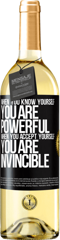 29,95 € Free Shipping | White Wine WHITE Edition When you know yourself, you are powerful. When you accept yourself, you are invincible Black Label. Customizable label Young wine Harvest 2023 Verdejo