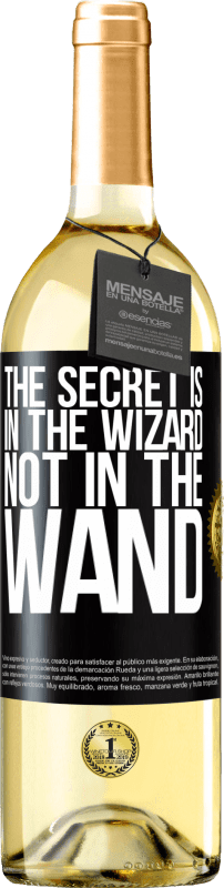 29,95 € 送料無料 | 白ワイン WHITEエディション 秘密は魔法使いにあり、杖にはありません ブラックラベル. カスタマイズ可能なラベル 若いワイン 収穫 2023 Verdejo