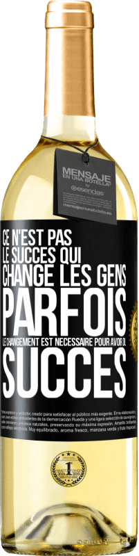 29,95 € Envoi gratuit | Vin blanc Édition WHITE Ce n'est pas le succès qui change les gens. Parfois le changement est nécessaire pour avoir du succès Étiquette Noire. Étiquette personnalisable Vin jeune Récolte 2024 Verdejo