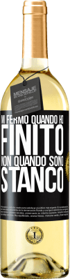 29,95 € Spedizione Gratuita | Vino bianco Edizione WHITE Mi fermo quando ho finito, non quando sono stanco Etichetta Nera. Etichetta personalizzabile Vino giovane Raccogliere 2024 Verdejo